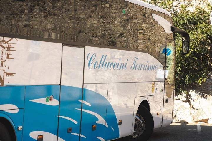 Les avantages du transport en autocar pour les voyages en groupe